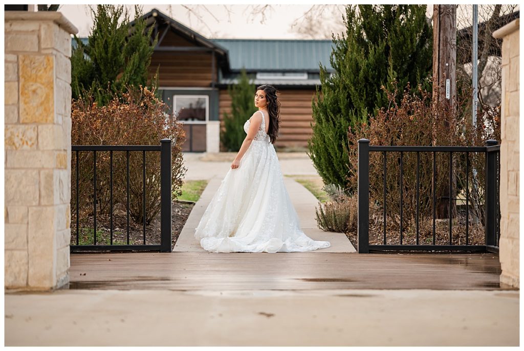 bridal photos in Krum by Brittany Barclay Photography