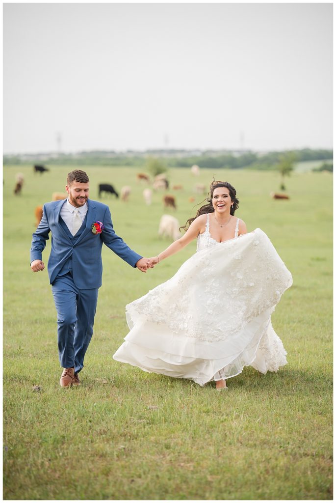 Krum wedding photos by Brittany Barclay Photography